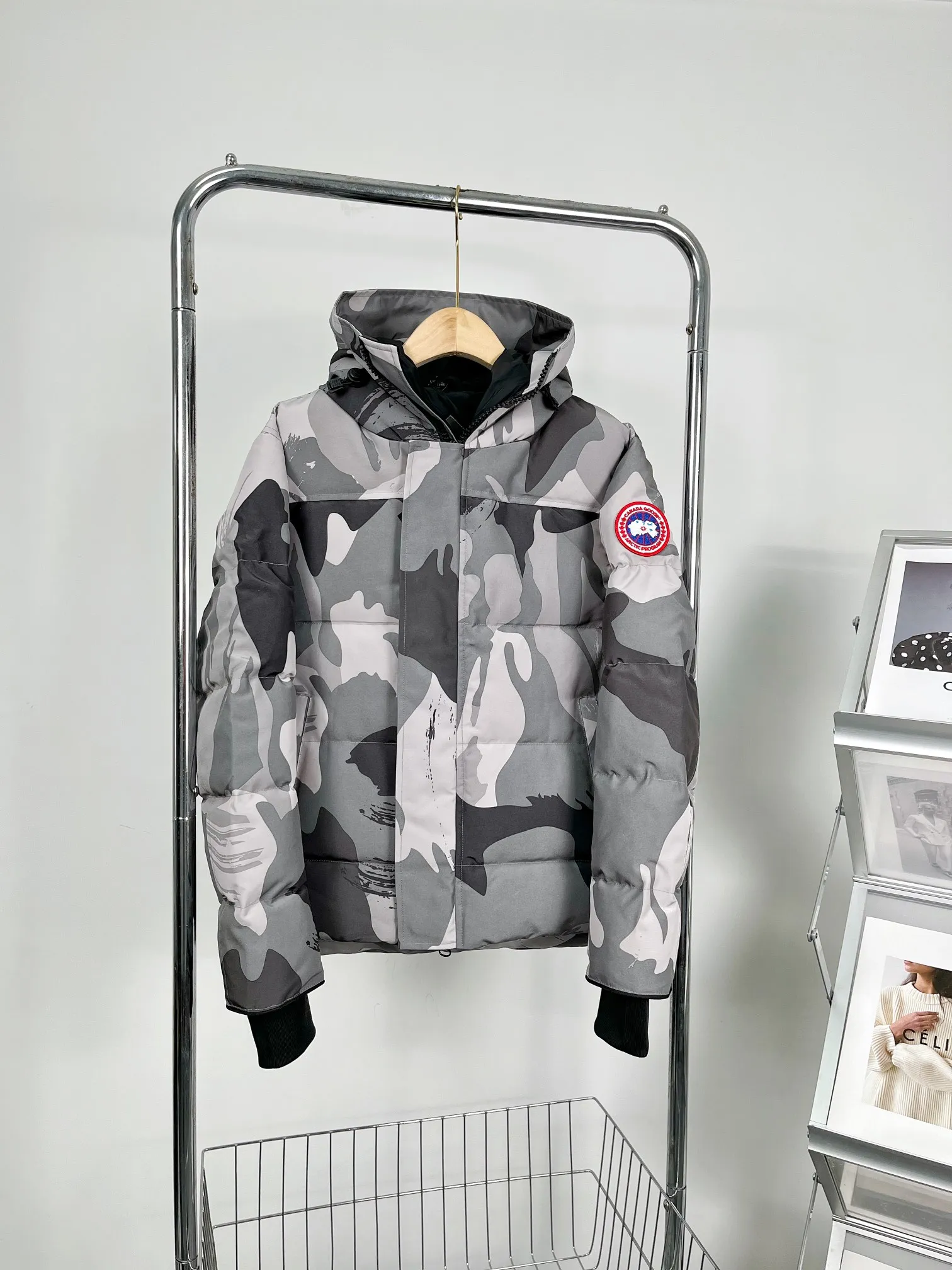 P580 Canada Goose 17 down jackets Size: S-XXL